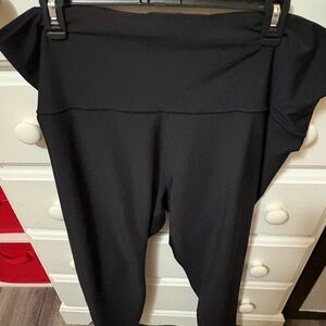Old Navy Women's Black Leggings